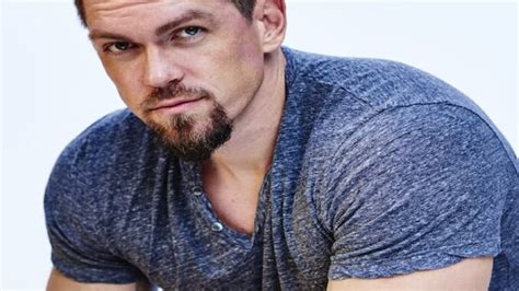 steve howey weight and height|Steve Howey Biography, Age, Height, Wife, Net Worth, Family